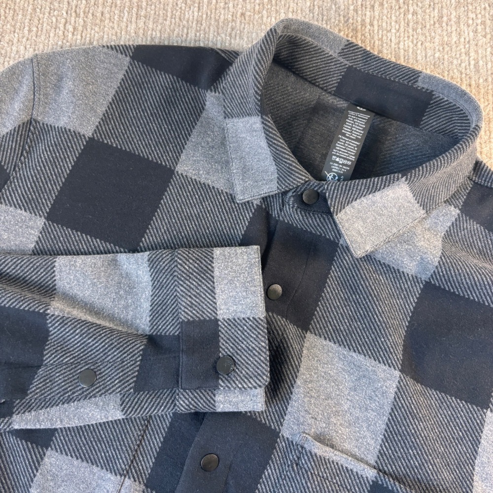 Lululemon Black Gray Plaid Soft Knit Overshirt Button Down Men's Size Large